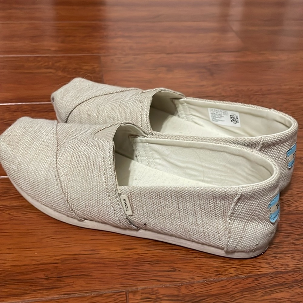 Size 6.5 W Toms canvas